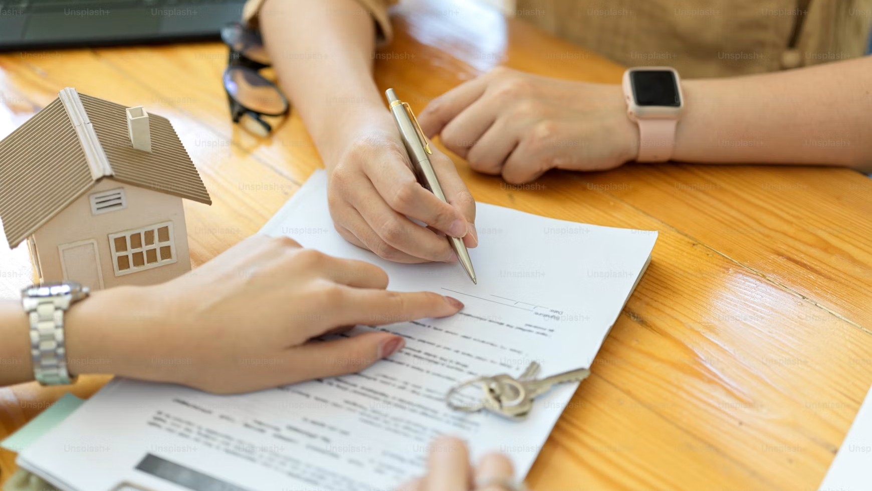 Buying a Home? Here's What You Should Know About Home Insurance Costs