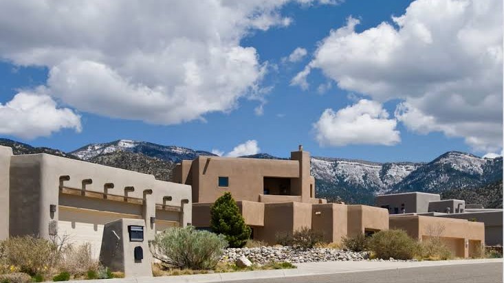 Buying a Home in Albuquerque’s Northeast Heights: A Local Guide